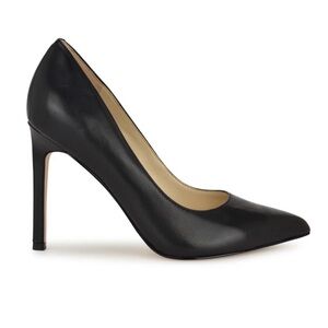 Nine West Tatiana Pointy Toe Pumps in Black Size 8.5